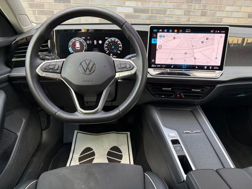 Volkswagen Passat Variant 1.5 ETSI 110 KW BUSINESS - TREKH. uit 2025, foto 6