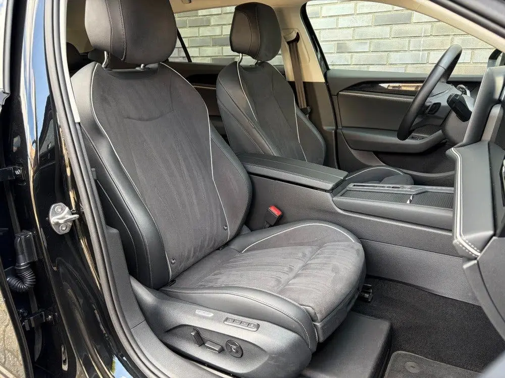 Volkswagen Passat Variant 1.5 ETSI 110 KW BUSINESS - TREKH. uit 2025, foto 9