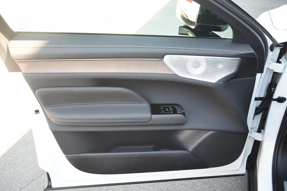 Volvo ES90 Extended Ultra 92kWh uit 2026, foto 17