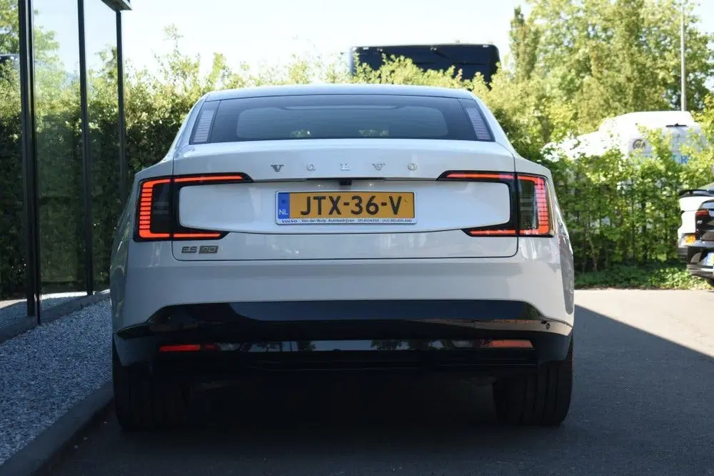Volvo ES90 Extended Ultra 92kWh uit 2026, foto 5