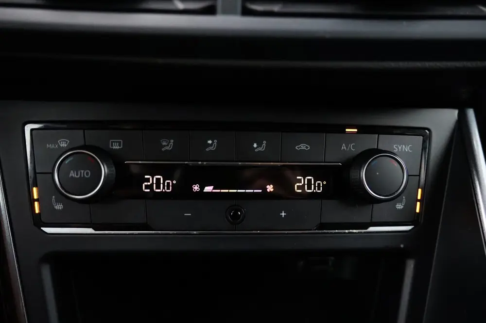 Volkswagen Polo 1.6 TDI R-line, Car play, ACC, Stoelverwarmi uit 2019, foto 17