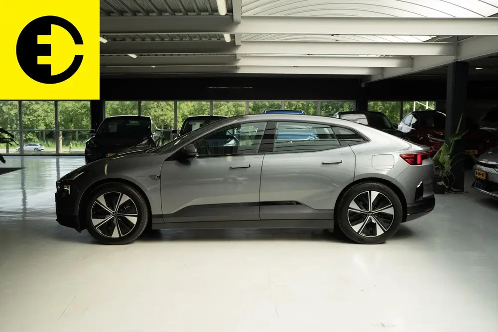 Polestar 4 Long Range Single motor 100 kWh uit 2024, foto 17