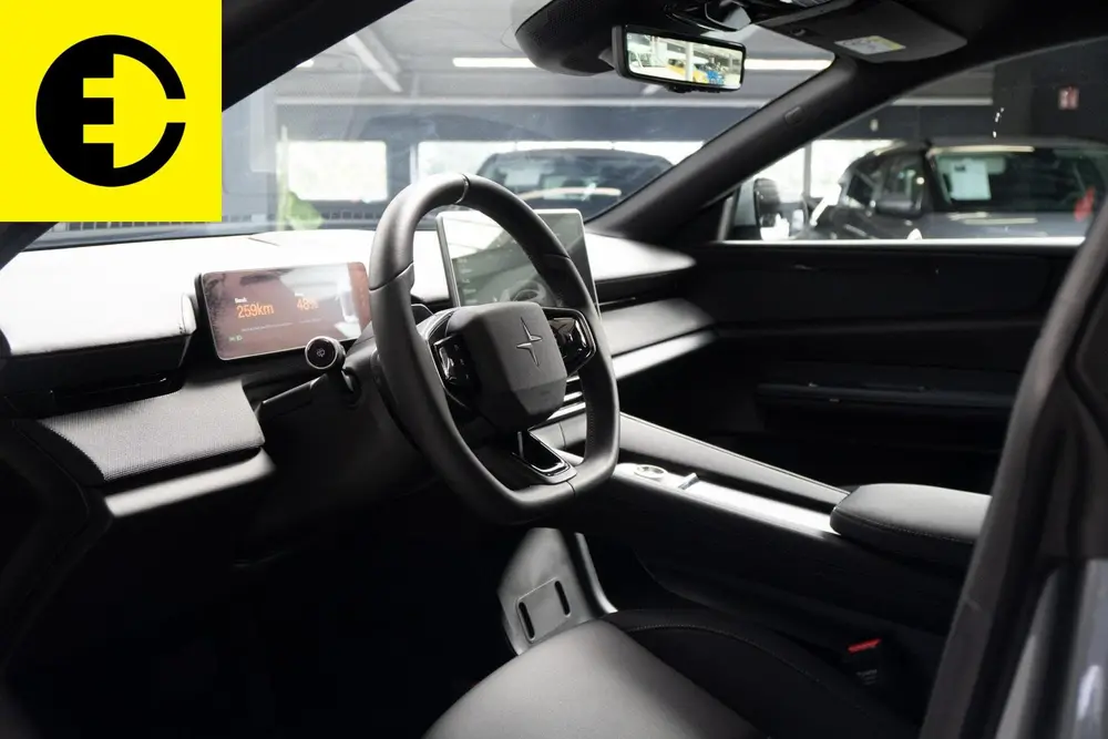 Polestar 4 Long Range Single motor 100 kWh uit 2024, foto 4