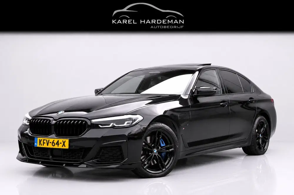 BMW 5-serie 530e Business Edition Plus M-PERFORMANCE uit 2021