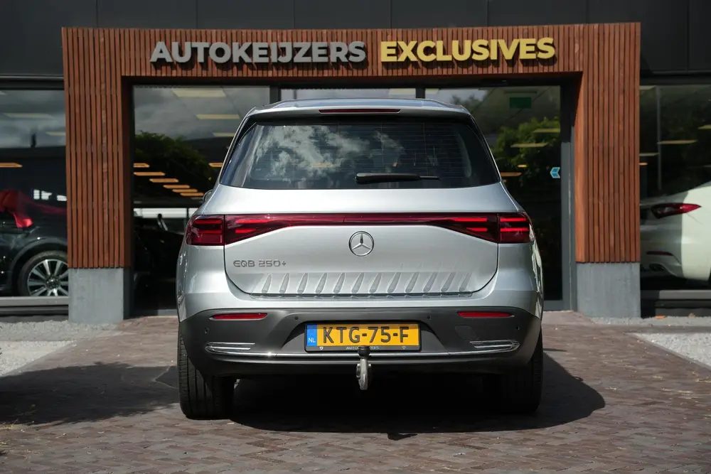Mercedes-Benz EQB 250+ Business Solution 71 kWh uit 2025, foto 11