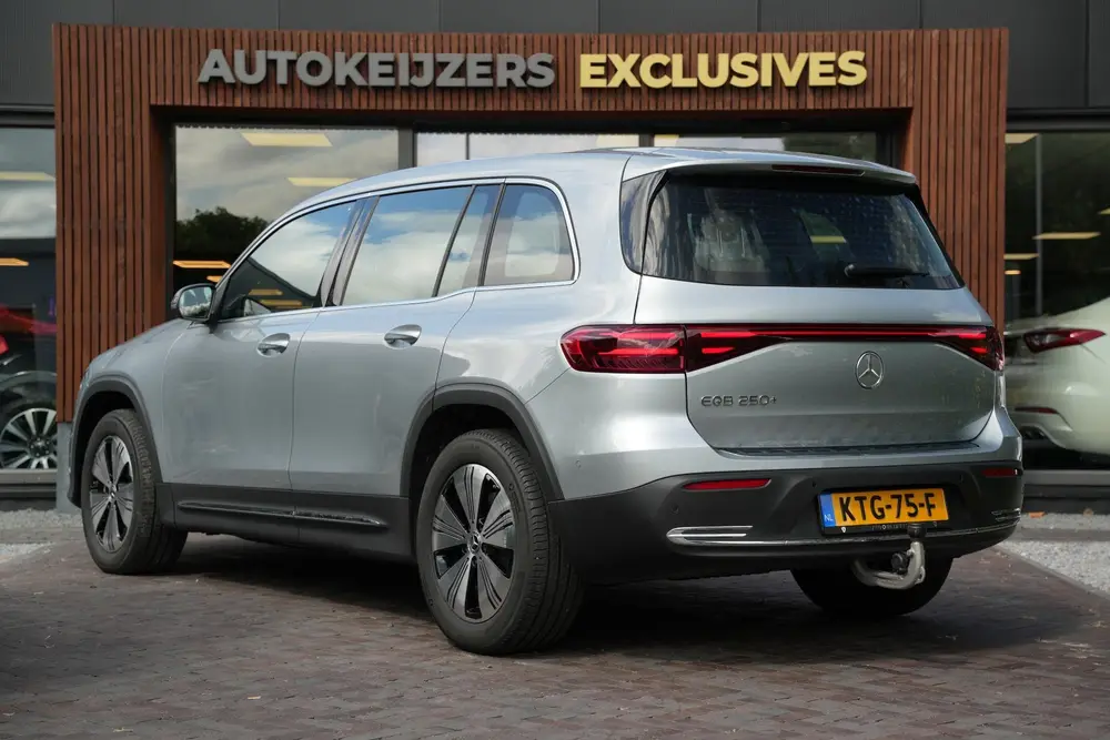 Mercedes-Benz EQB 250+ Business Solution 71 kWh uit 2025, foto 9