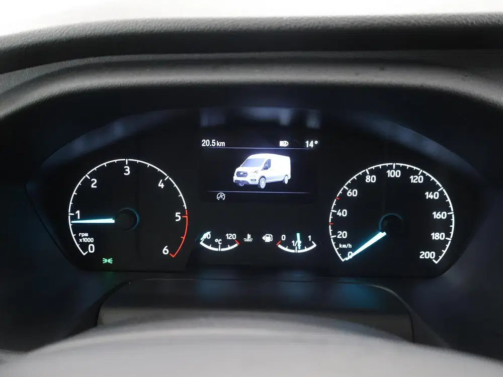 Ford Transit 350 uit 2024, foto 16