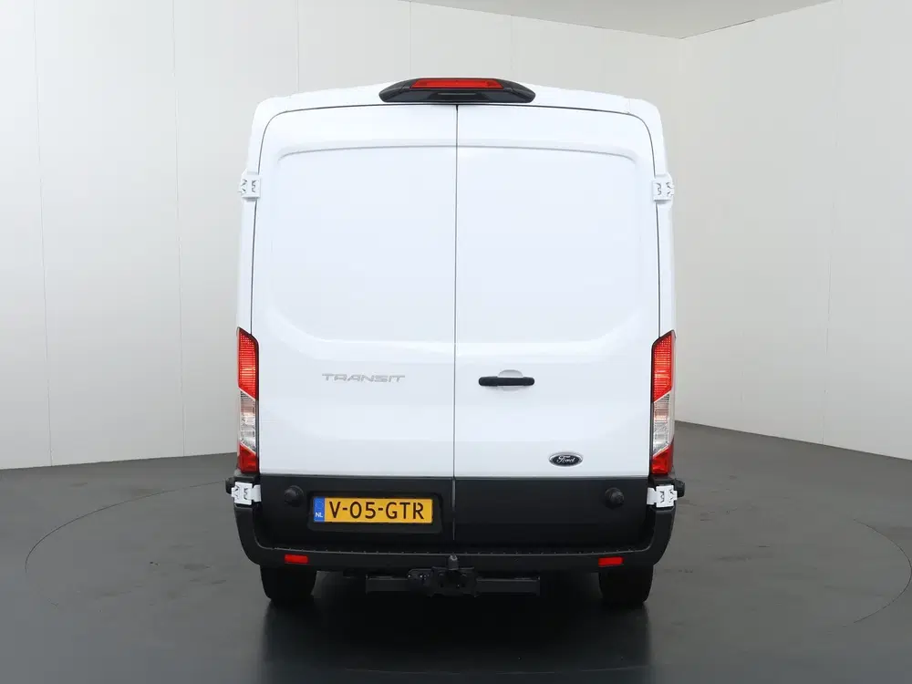 Ford Transit 350 uit 2024, foto 4