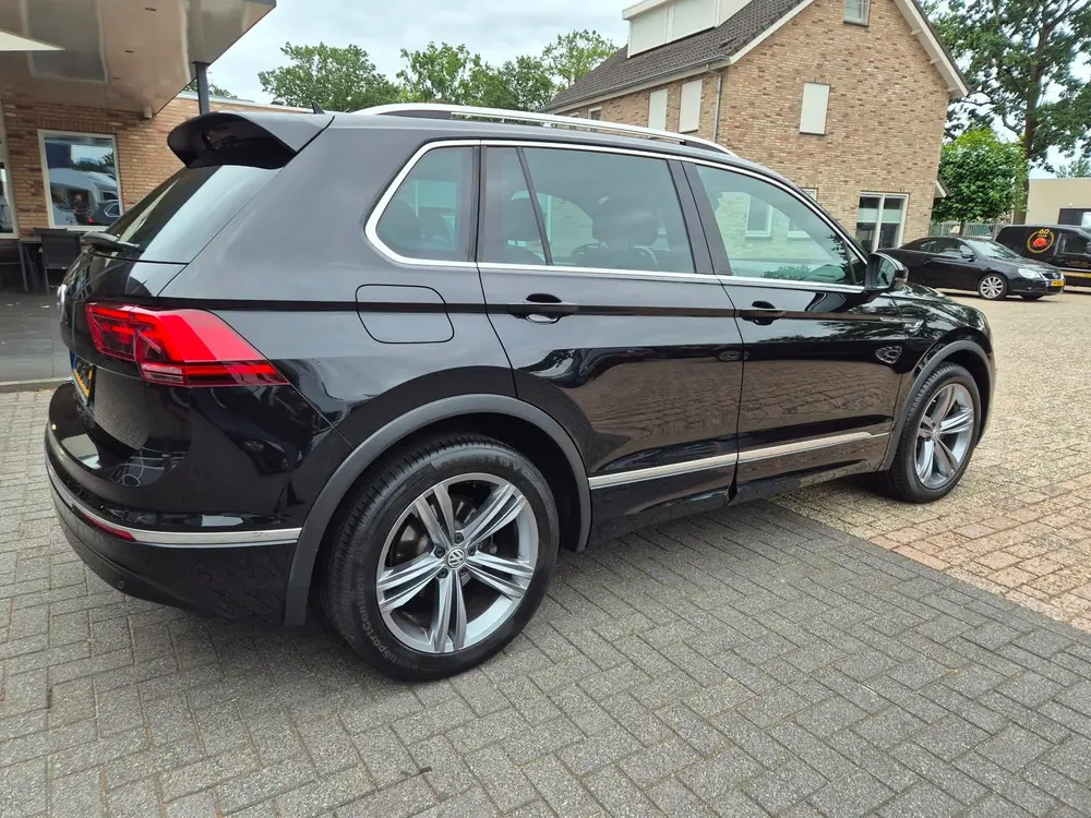Volkswagen Tiguan 1.5 TSI ACT Highline Business R uit 2020, foto 10