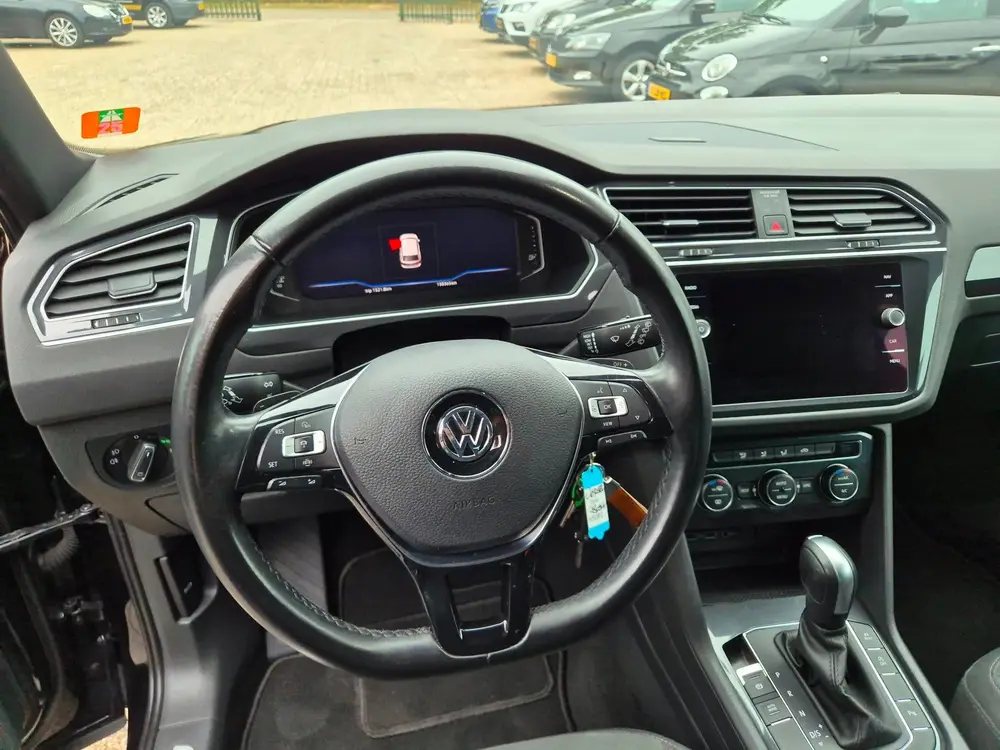 Volkswagen Tiguan 1.5 TSI ACT Highline Business R uit 2020, foto 19