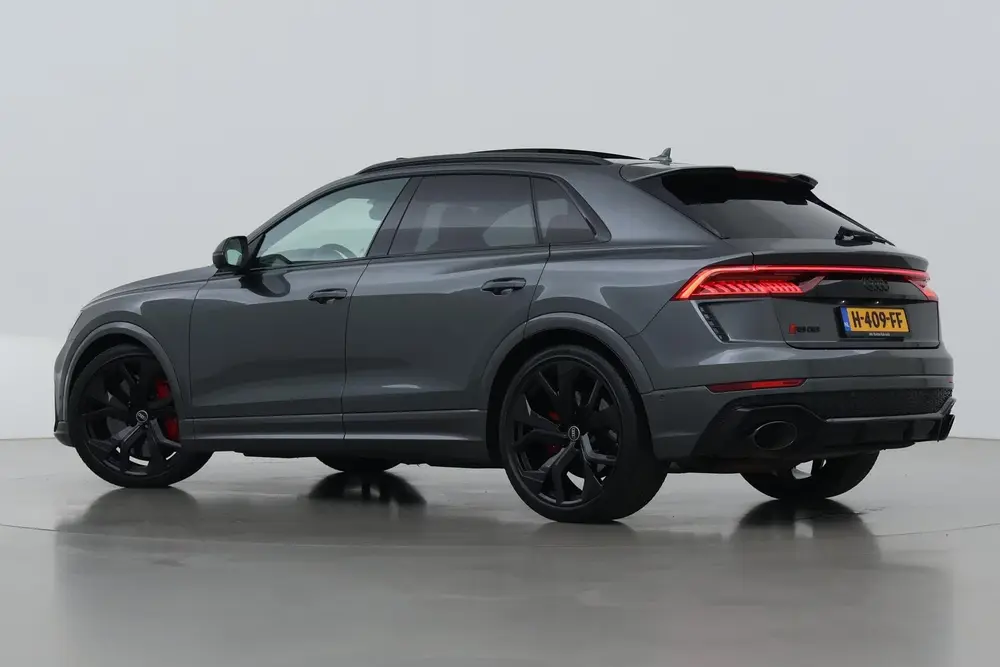 Audi RS Q8 4.0 TFSI Quattro uit 2020, foto 2