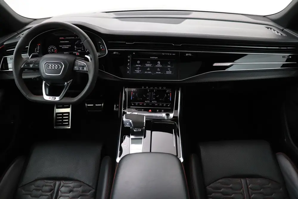 Audi RS Q8 4.0 TFSI Quattro uit 2020, foto 4