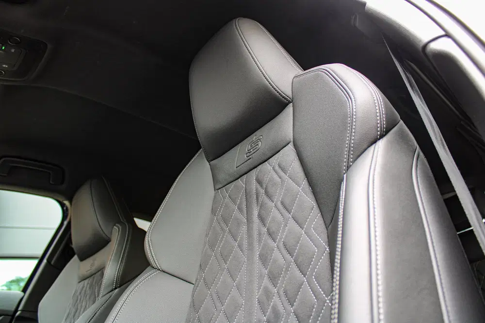 Audi A3 45 TFSI e S edition Competition uit 2022, foto 5