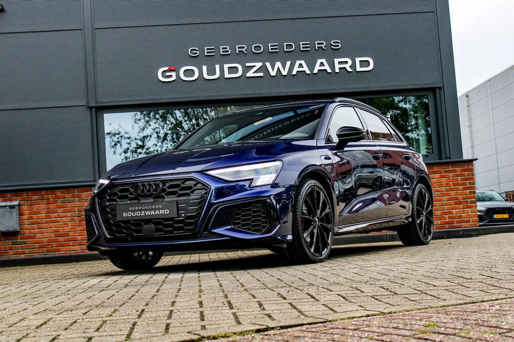 Audi A3 45 TFSI e S edition Competition uit 2022, foto 7