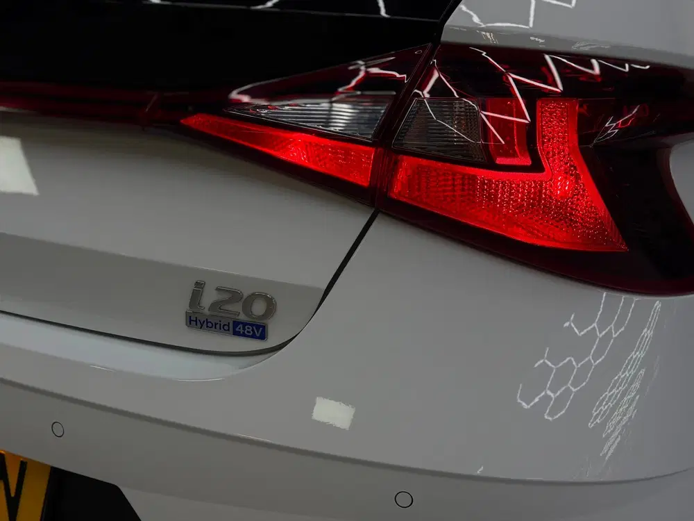 Hyundai i20 1.0 T-GDI Comfort Smart Automaat uit 2021, foto 8