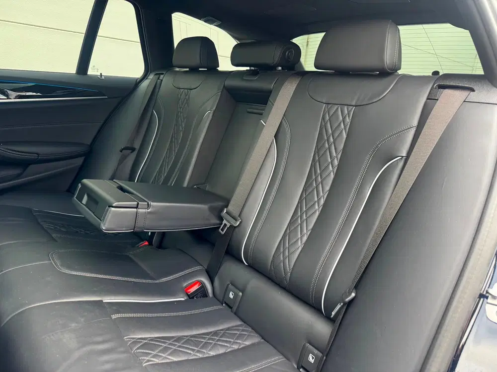 BMW 5-serie 530e M-Sport Org NL Pano Keyless Stoelve uit 2022, foto 18