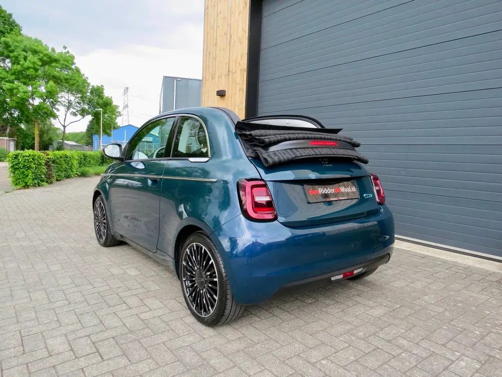 Fiat 500e La Prima 42 kWh cabrio *Carplay *Unieke kl uit 2020, foto 7