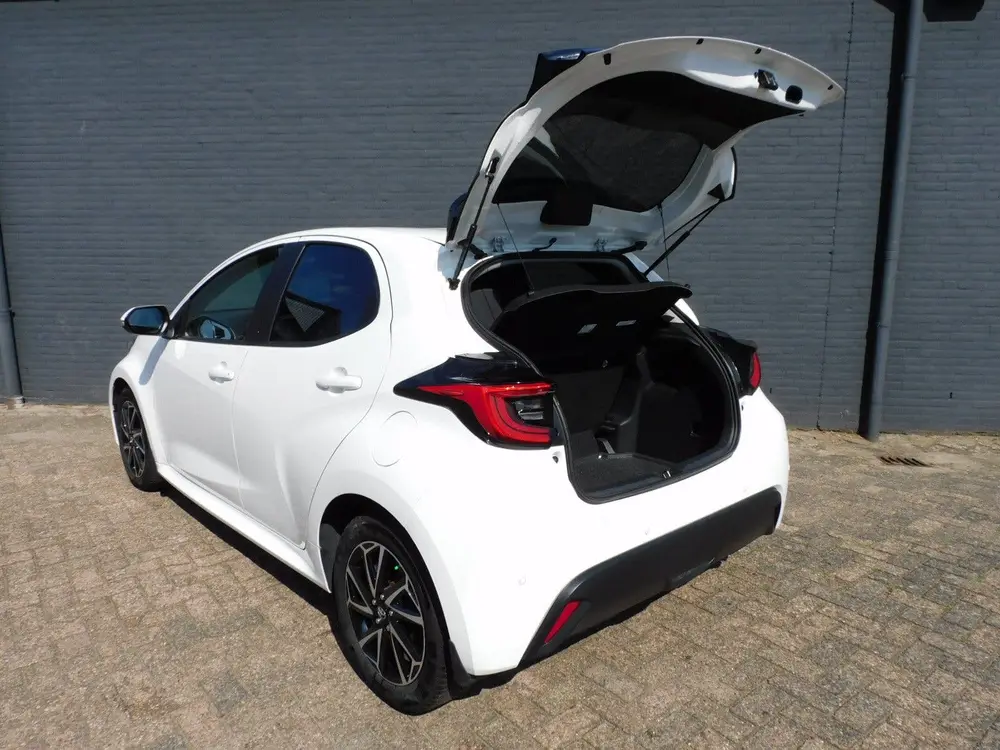 Toyota Yaris 1.5 Hybrid Active TOPSTAAT DEALER ONDERHOU uit 2023, foto 5