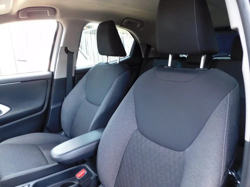 Toyota Yaris 1.5 Hybrid Active TOPSTAAT DEALER ONDERHOU uit 2023, foto 7