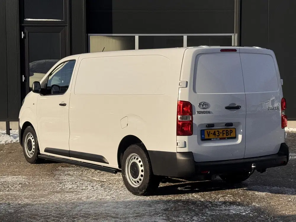 Toyota Proace 2.0 D-4D Live Long Trekhaak Carplay Cru uit 2024, foto 3