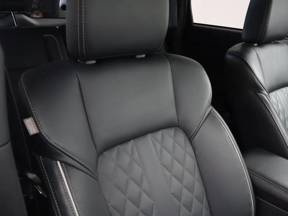 Mitsubishi Outlander 2.4 PHEV INTENSE+ 4WD + LEDER EXCLUSIVE uit 2019, foto 9