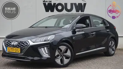 Hyundai IONIQ 1.6 GDi Hybrid Premium Plus uit 2020