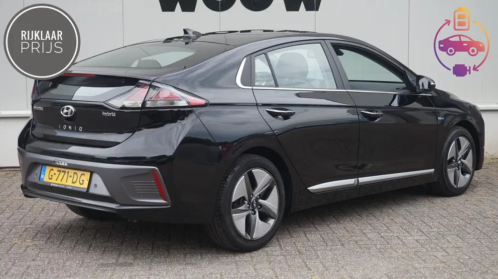 Hyundai IONIQ 1.6 GDi Hybrid Premium Plus uit 2020, foto 2