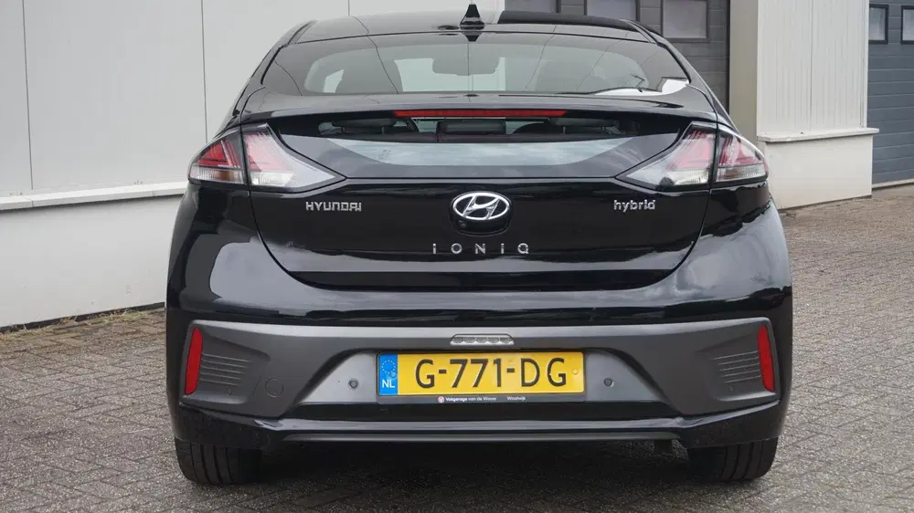 Hyundai IONIQ 1.6 GDi Hybrid Premium Plus uit 2020, foto 6