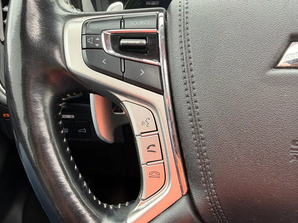 Mitsubishi Outlander 2.4 PHEV Intense Plus - Black Pearl - S uit 2019, foto 15