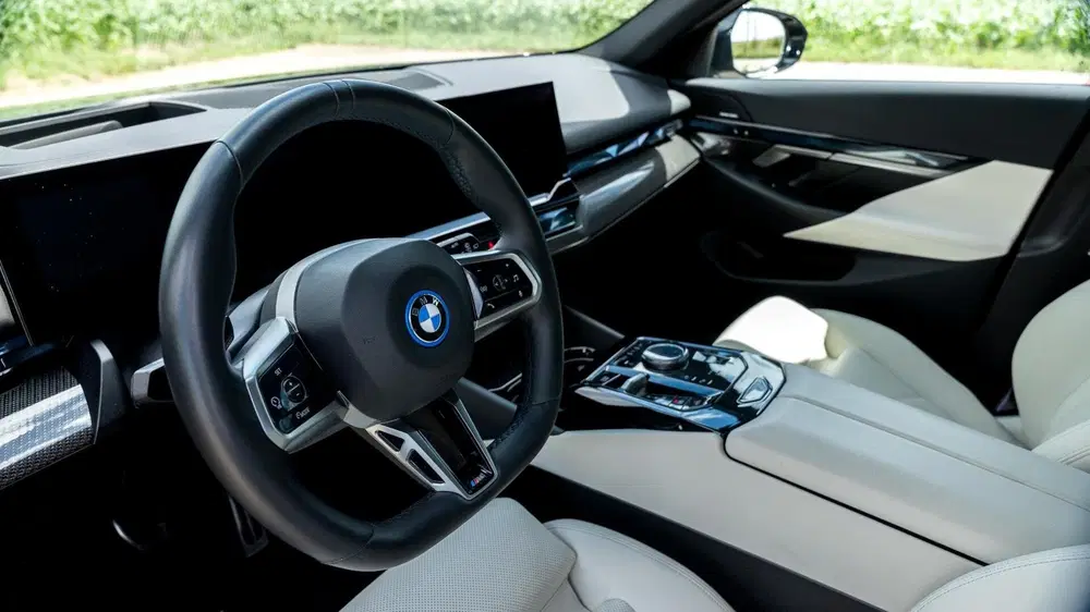 BMW i5 i5 Touring eDrive40 84 kWh uit 2024, foto 10