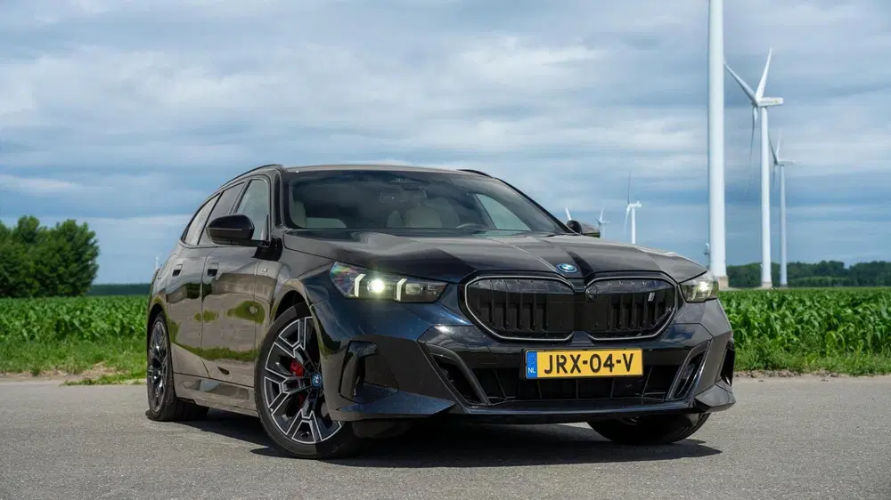 BMW i5 i5 Touring eDrive40 84 kWh uit 2024, foto 4