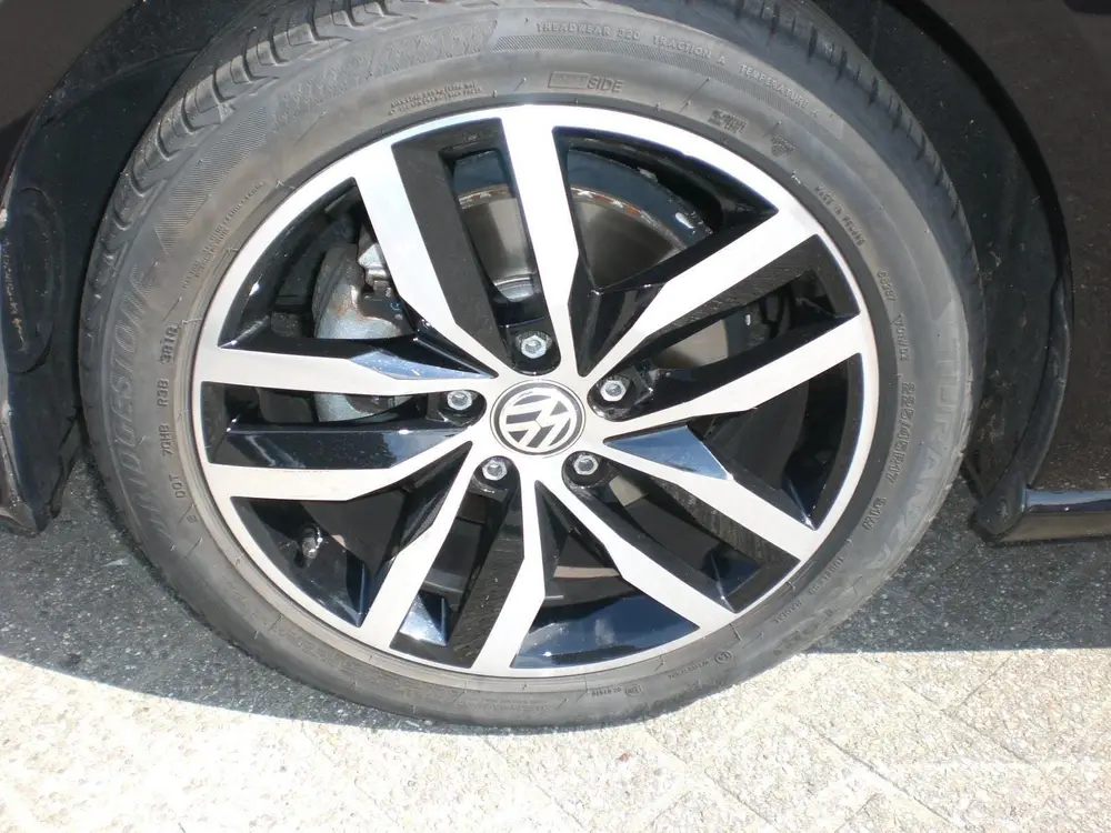 Volkswagen Golf Variant 1.0 TSI Highline 115pk Automaat (DSG uit 2019, foto 2