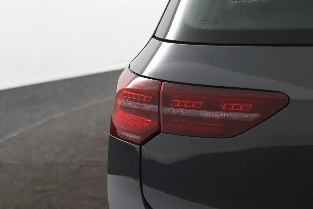 Volkswagen Golf 1.0 TSI Life Trekhaak uit 2023, foto 12