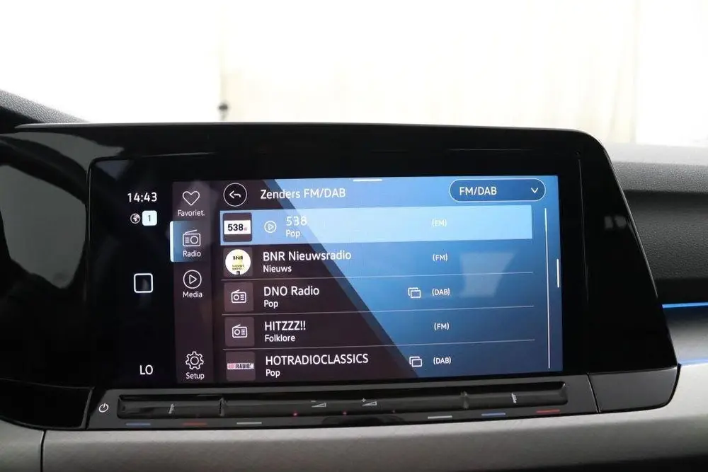 Volkswagen Golf 1.0 TSI Life Trekhaak uit 2023, foto 15