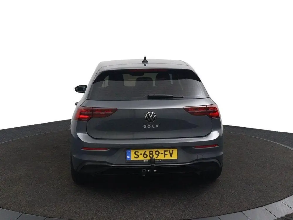 Volkswagen Golf 1.0 TSI Life Trekhaak uit 2023, foto 9