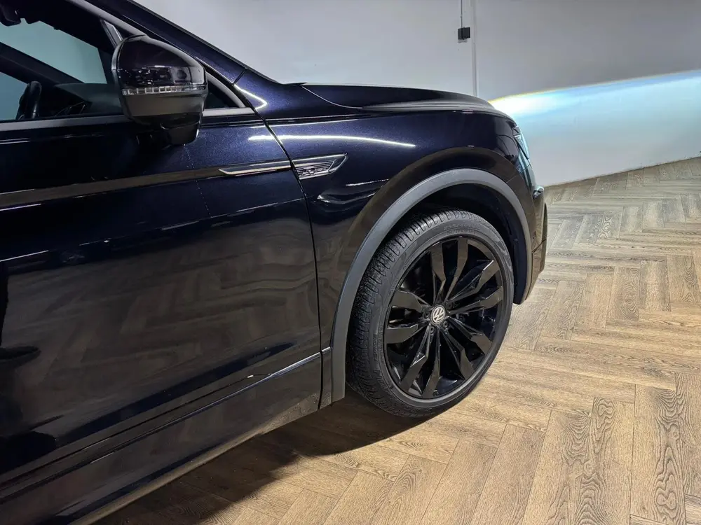 Volkswagen Tiguan 2.0 TSI 4Motion R-Line 7p PANO KEYLESS CAM uit 2021, foto 17