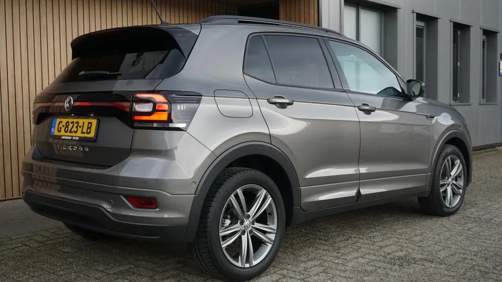 Volkswagen T-Cross 1.0 TSI 115pk 2x R-line Virtual Cockpit L uit 2019, foto 5
