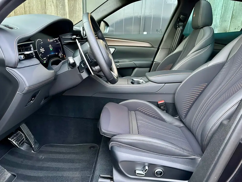 Maserati Grecale AWD Folgore 105kWh 557 PK | Panoramadak, 36 uit 2025, foto 12