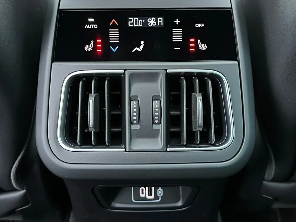 Maserati Grecale AWD Folgore 105kWh 557 PK | Panoramadak, 36 uit 2025, foto 15