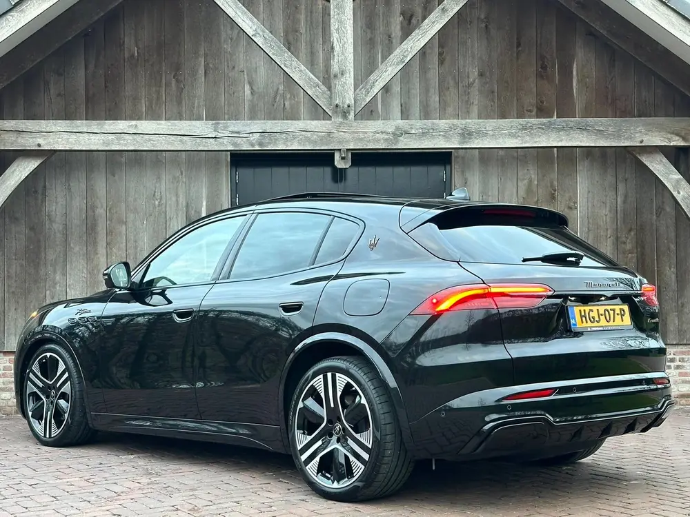 Maserati Grecale AWD Folgore 105kWh 557 PK | Panoramadak, 36 uit 2025, foto 3