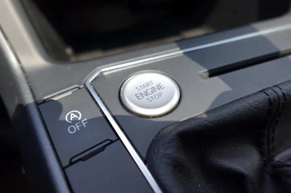 Volkswagen Taigo 1.5 TSI R-Line PANO CAM CARPLAY' uit 2022, foto 20