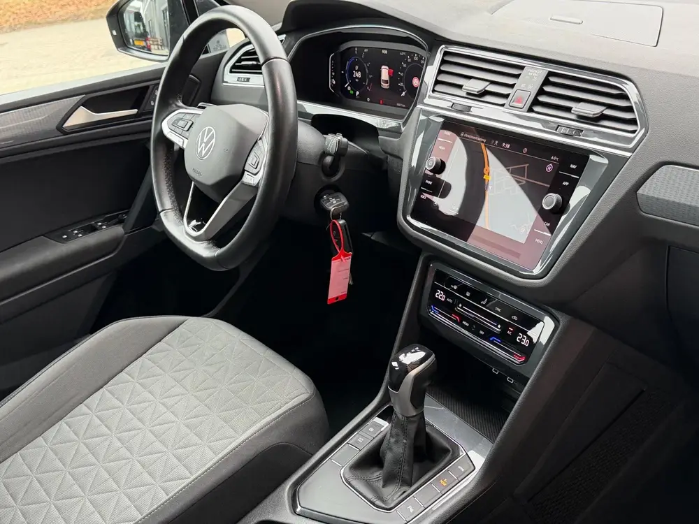Volkswagen Tiguan 1.4 TSI eHybrid Life / Trekhaak / DH / uit 2022, foto 14