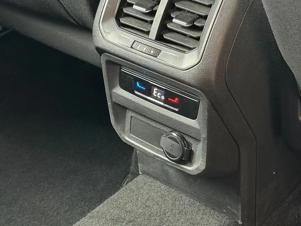 Volkswagen Tiguan 1.4 TSI eHybrid Life / Trekhaak / DH / uit 2022, foto 16