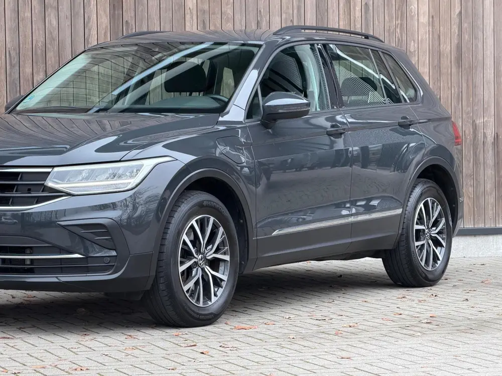 Volkswagen Tiguan 1.4 TSI eHybrid Life / Trekhaak / DH / uit 2022, foto 3