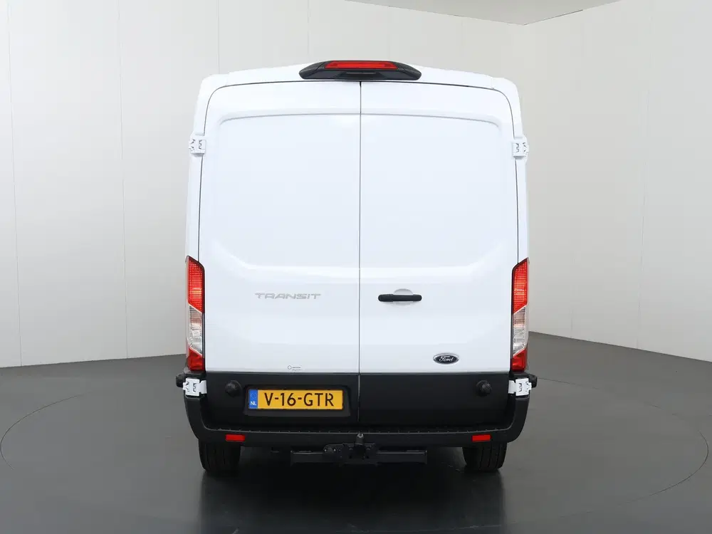 Ford Transit 350 uit 2024, foto 4