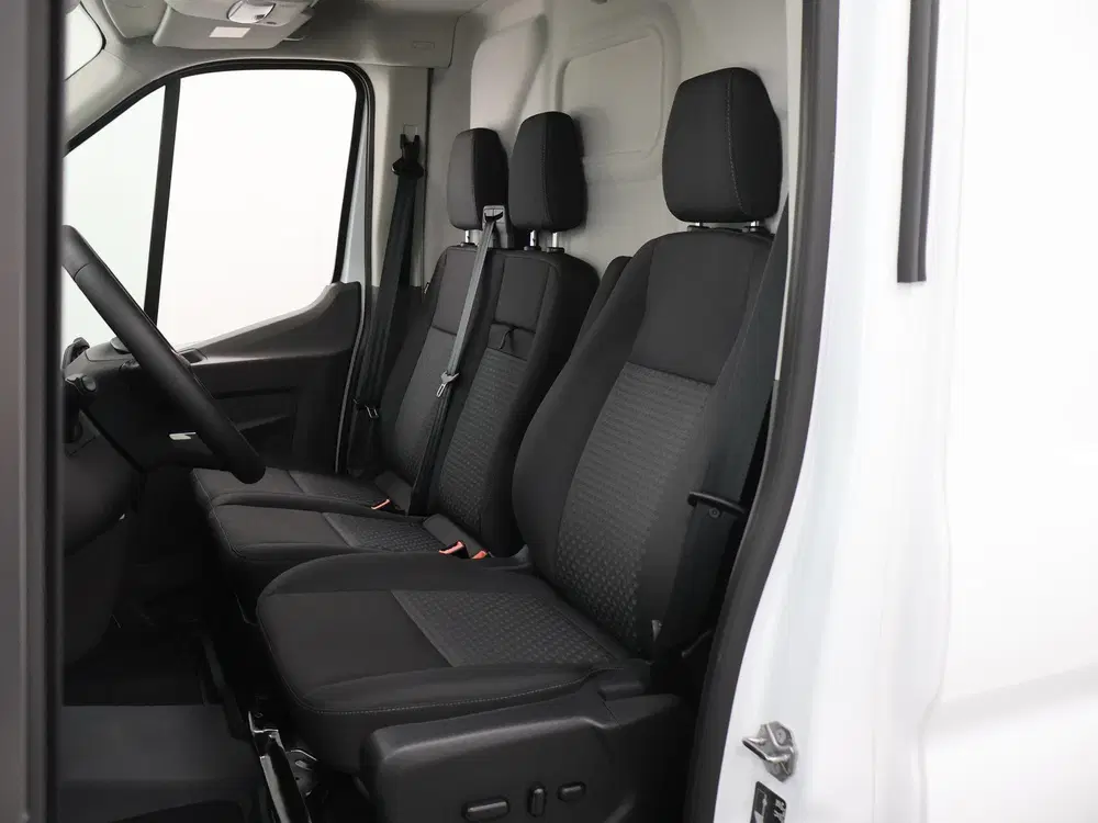 Ford Transit 350 uit 2024, foto 8