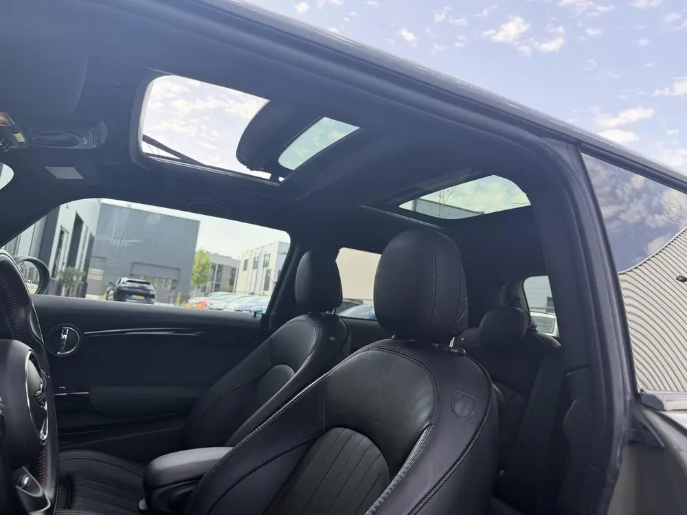 Mini John Cooper Works 2.0 John Cooper Works HK uit 2019, foto 10