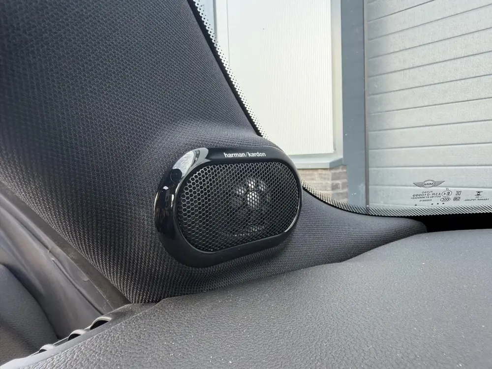 Mini John Cooper Works 2.0 John Cooper Works HK uit 2019, foto 13