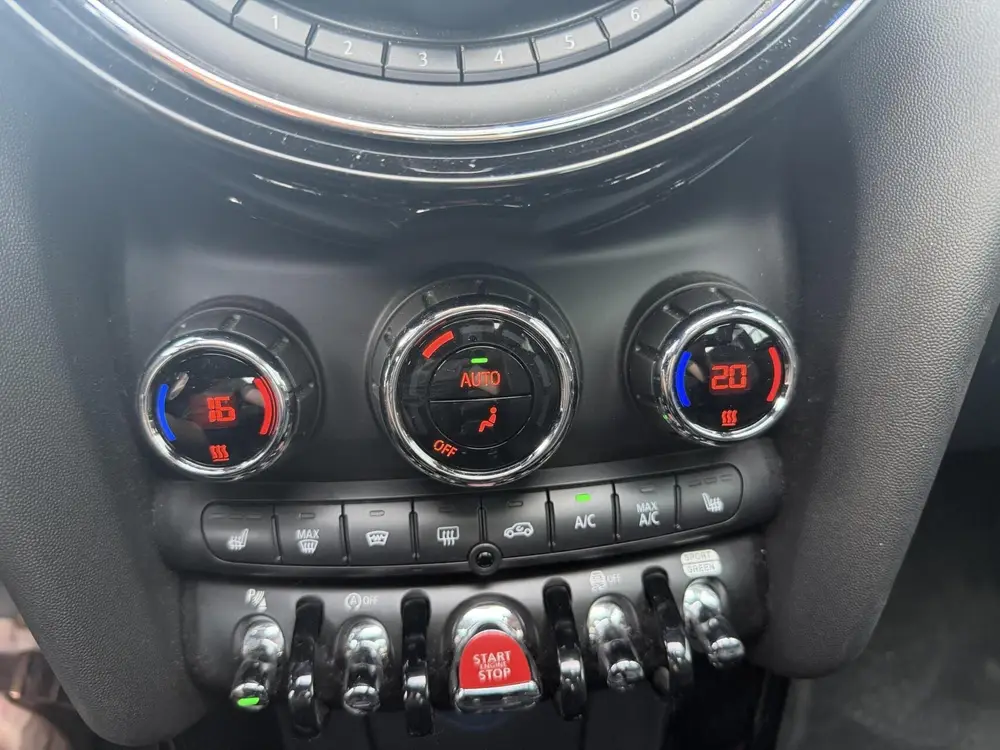 Mini John Cooper Works 2.0 John Cooper Works HK uit 2019, foto 15