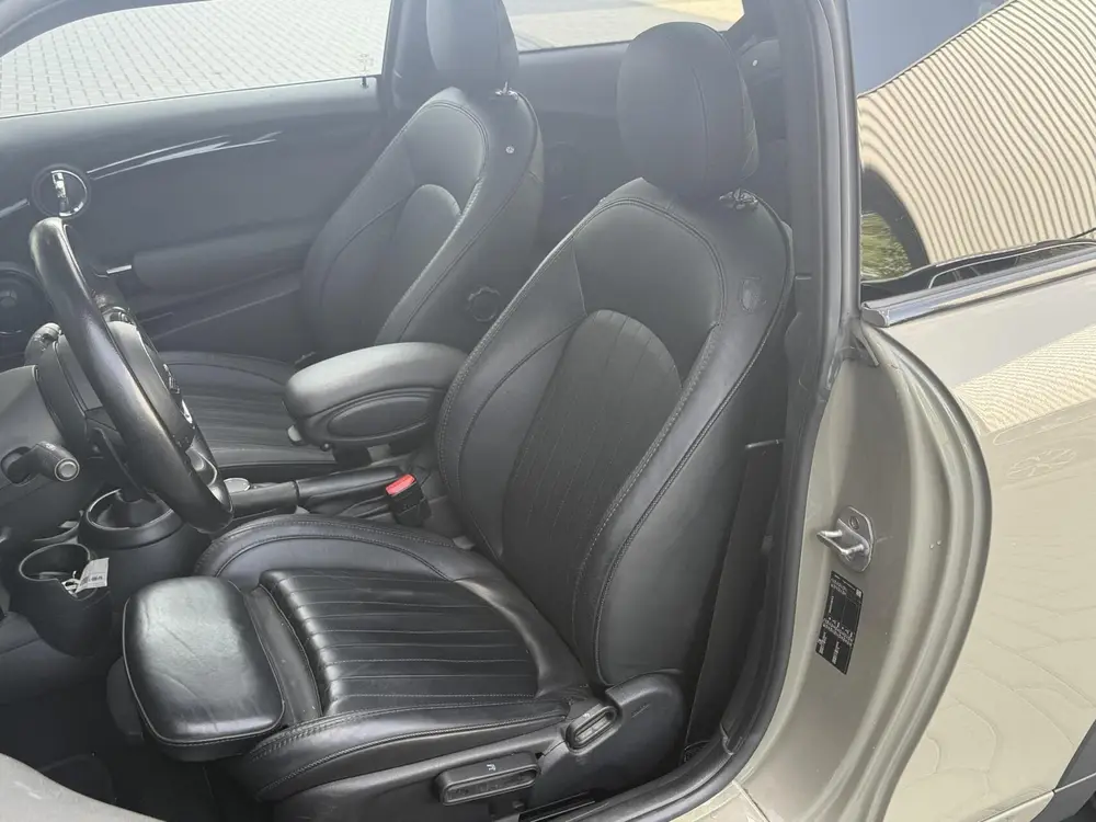 Mini John Cooper Works 2.0 John Cooper Works HK uit 2019, foto 8